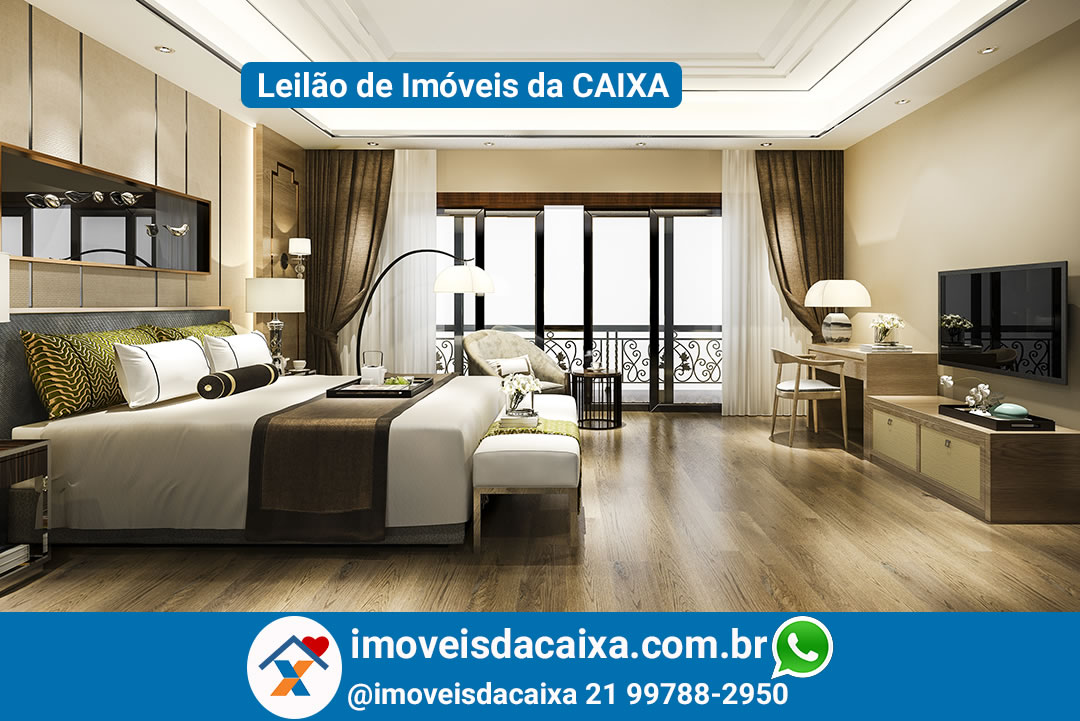 Como posso saber se uma instituição financeira é confiável para leilão de imóveis?